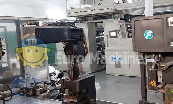 LEMO bag making machine for production of Wicket bags with glue patch handles. Can process LDPE and HDPE. In good condition, can be seen working.