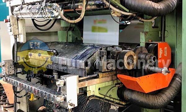 Stack Off Line Flexographic Printing machine. In good used condition. Can print on PE, PP, OPP, and PET materials. Can print in 6 colors.