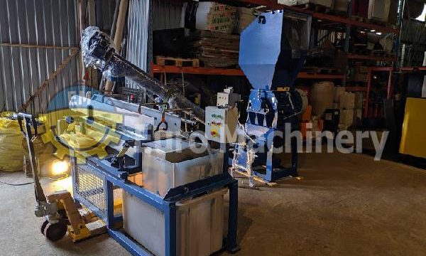 Granulator for cables with separator for sale