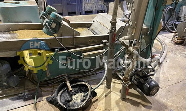 Plastic recycling machine for sale