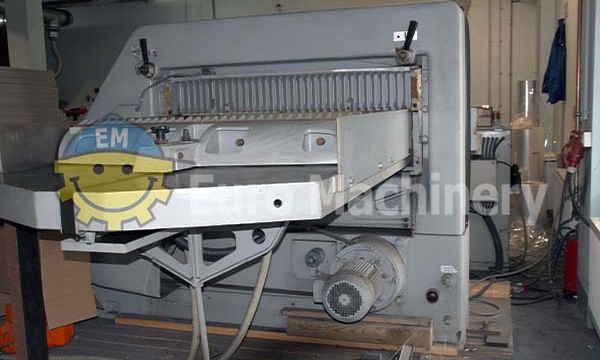 Used Paper Cutting Machine