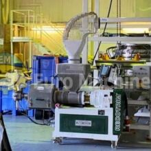 Plastic recycling pellet machine for edge trims.