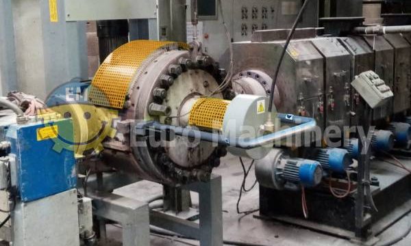 Plastic extrusion screen changer used in recycling.