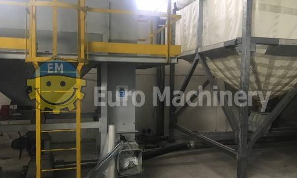 Silo for storing plastic pellets.