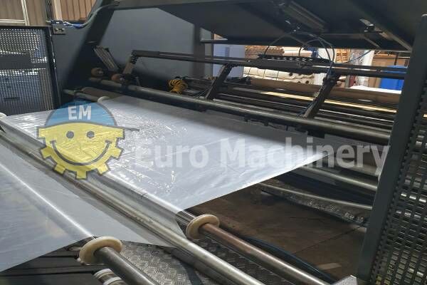Roll bag making machine