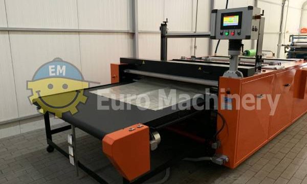 plastic bag manufacturing machine in good working condition, and can be inspected.