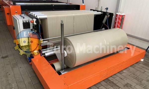 Plastic bag manufacturing machine for large bags.