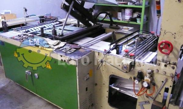 Side seal bag making machine with sealing width up to 750 mm.