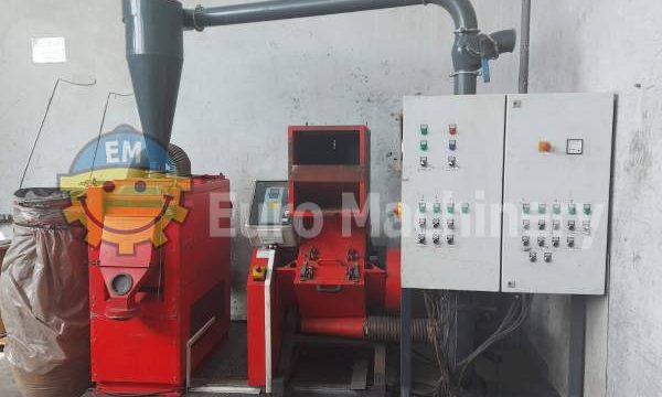 Cable recycling machine for cooper and aluminum