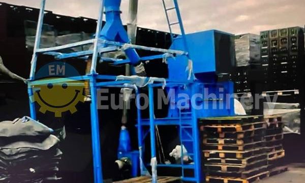 Plastic granulator machine with blower, cyclone and other accessories.
