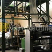 Plastic film extruder with film width up to 1200 mm.