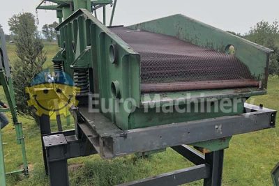 Front view of the Plastic and biomass vibration screen