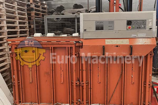 Used hydraulic baler from ORWAK | ORWAK 9020 BALER