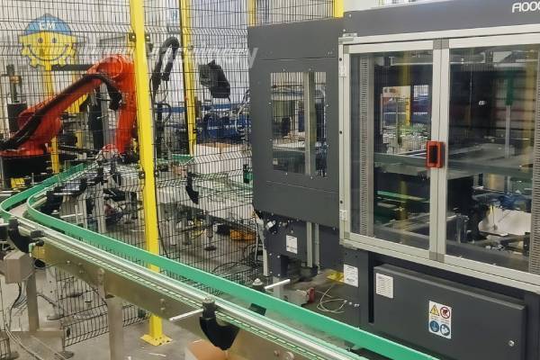 COMEGA F200 Automatic system to box bags on roll for sale by Euro Machinery