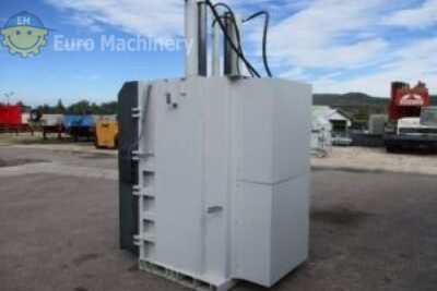 HSM vertical baling press